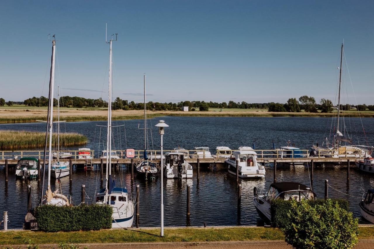 Port An Der Marina Apartment *