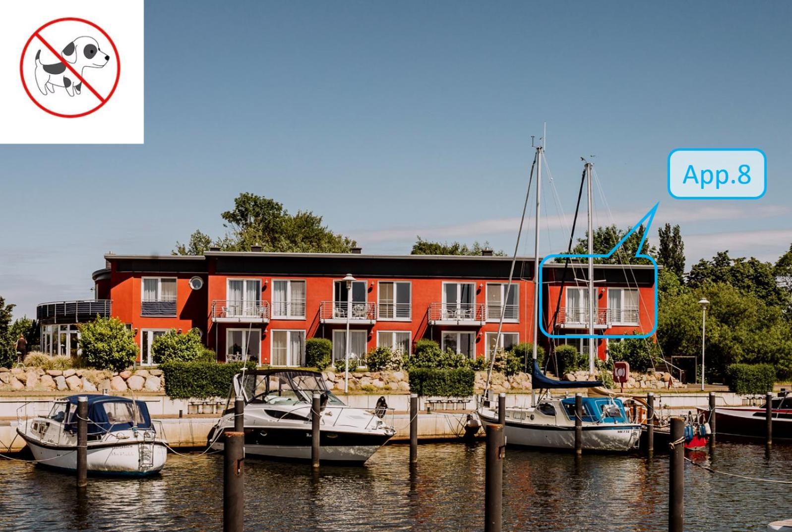 Port An Der Marina Puddemin